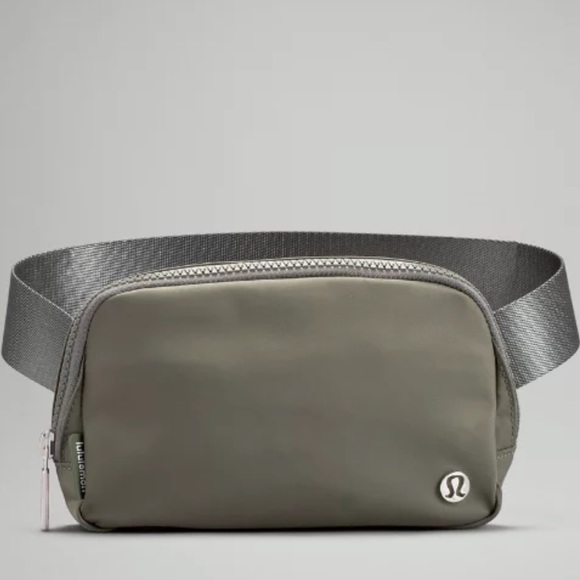 lululemon athletica Handbags - Lululemon Everywhere Belt Bag Extended Version Grey Sage
